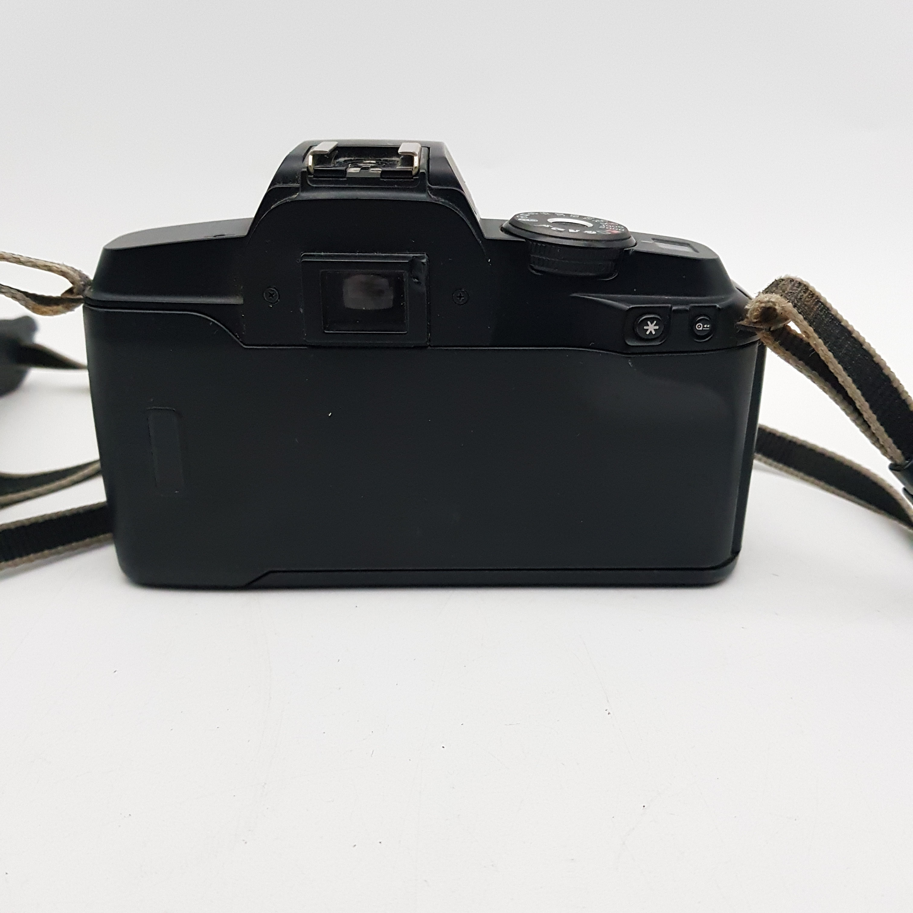 Appareil photo argentique - Canon EOS 5000 - État correct - Photo 3